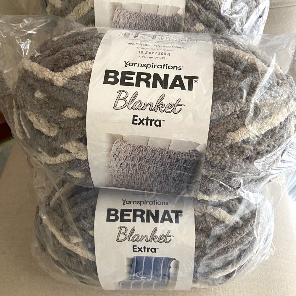 COPY - Bernat Blanket Extra Yarn